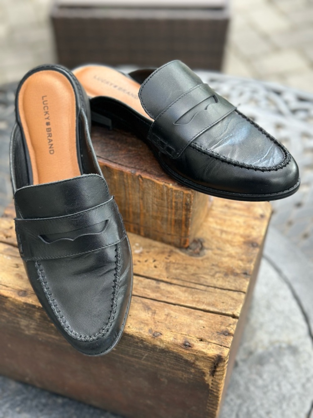 Lucky Brand Black Leather Mule Loafers Slip On Penny Shoes Classic Chic